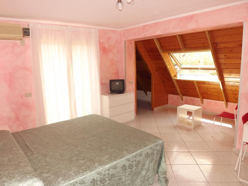 Villa Jovanna Letojanni Oda fotoğraf
